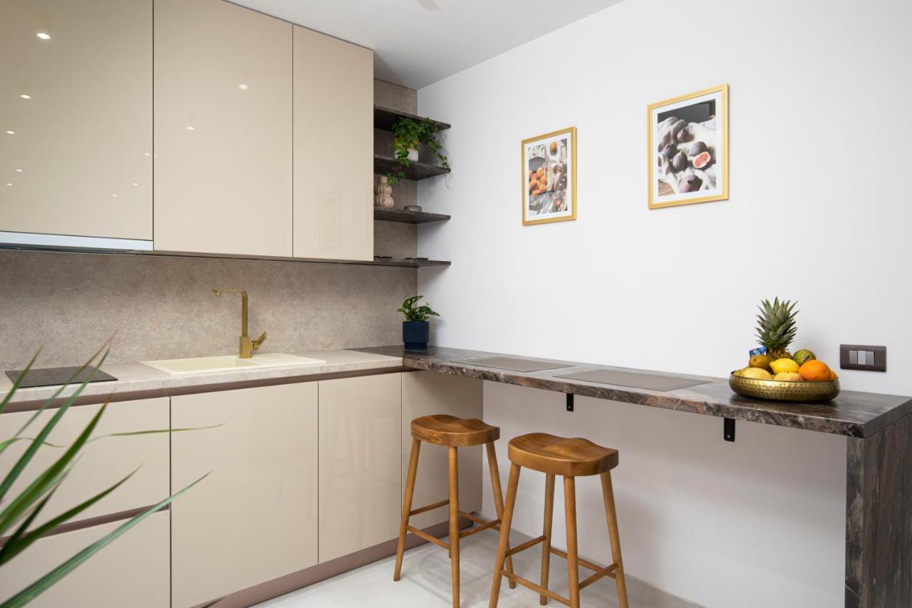 Twins Amphitheatre Apartment *