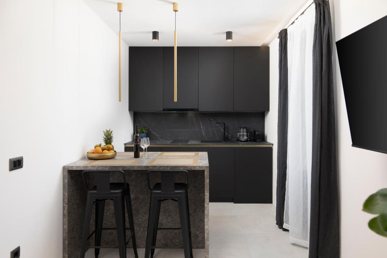 Twins Amphitheatre Apartment *
